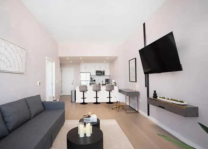 Empire State View - Luxury Apt - Shuttle To Nyc