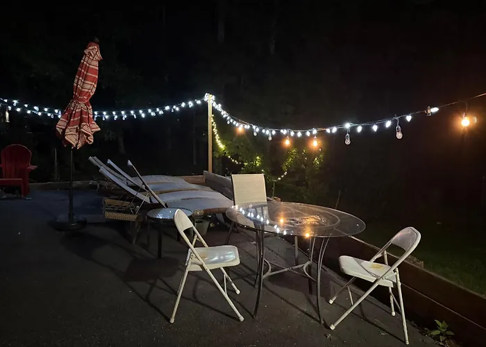 Wonderful Room In Great Neighborhood In Private House For One Person Only