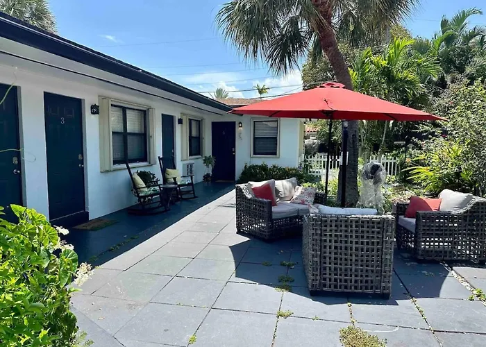 Studio In Pompano Beach Two Blocks From The Ocean