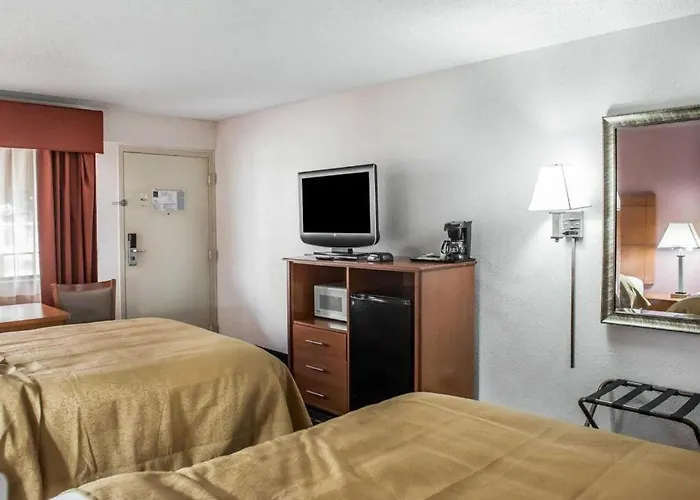 Quality Inn Marianna South