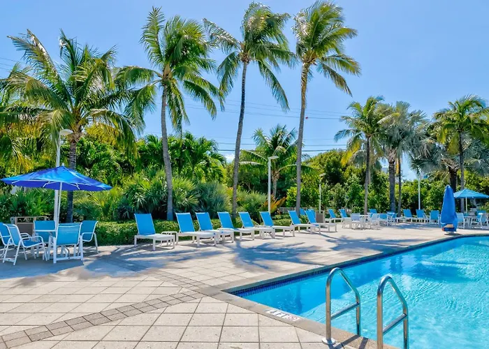 Lazy Daze Double King Suite Ocean Pointe 2310