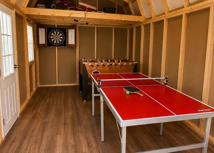 Private Ranch - Entire Home - 3 Bed Room - Hot Tub - King Bed - Fenced Yard - Pets & Kids Welcome - Game Shed - Free Wifi