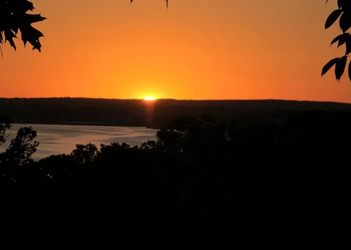 3Bed 3Bath Penthouse Paradise On Lake Of The Ozarks In Osage Beach On 21Mm