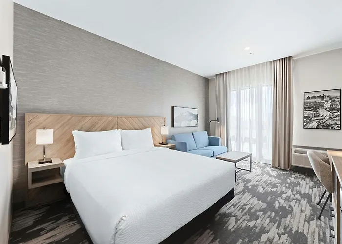 Sandman Signature Dallas Las Colinas Hotel & Suites