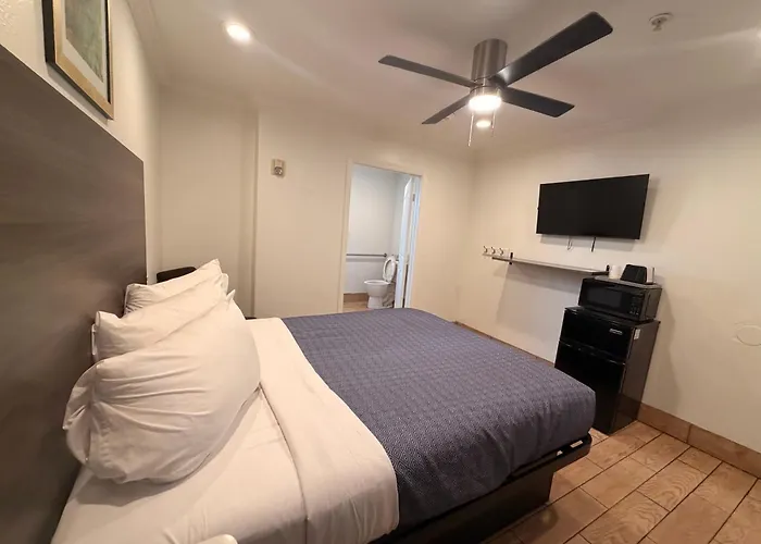 Surfside Stay