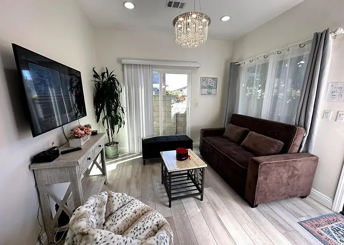 2-Bedroom Guest House In Cool Huntington Beach With Ac, Wifi