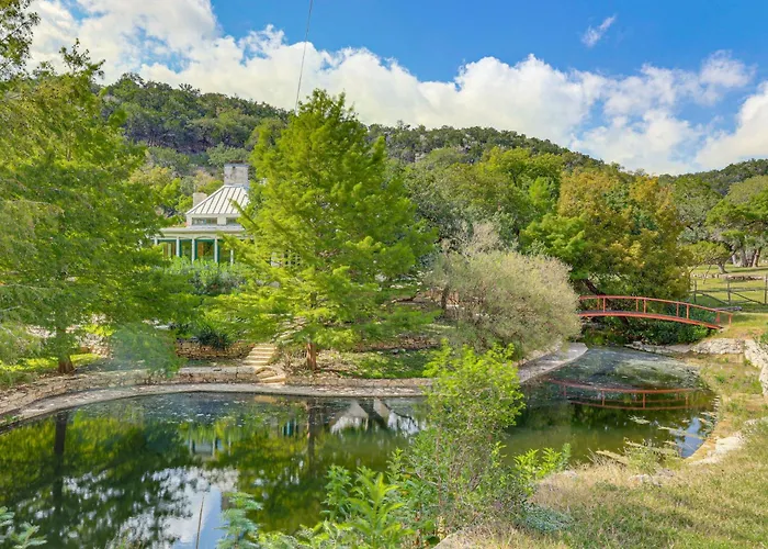 Fire Pit, Views: Peaceful Texas Hill Country Cabin