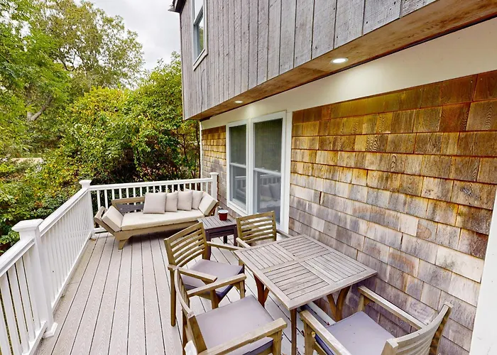 Martha'S Vineyard Vacation Retreat - Relax!