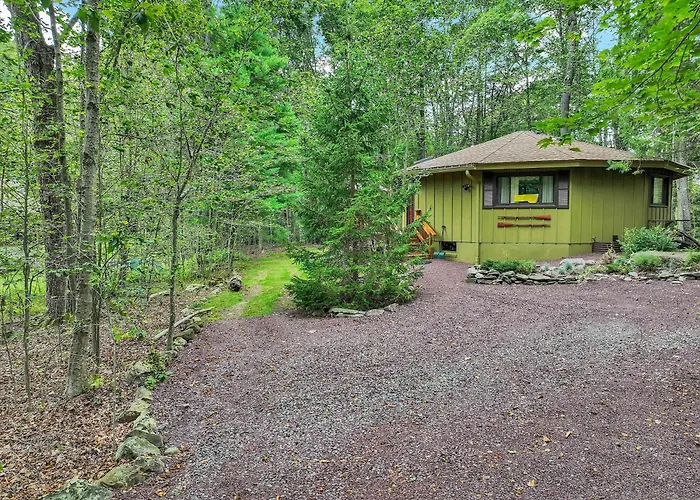 Chic 2 Bd 2 Ba Near Skiing Fireplace Etc