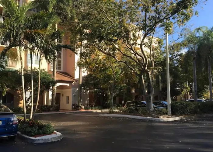 Elegant 2Br At The Yacht Club Aventura 8304