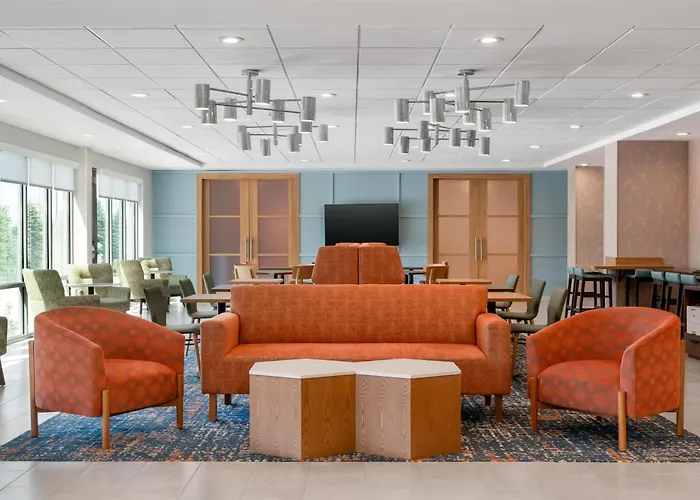 Hampton Inn & Suites Cadillac