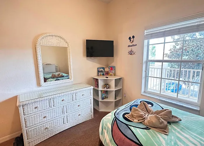 Bahama Bay Resort- Near Disney-Pools & Beach For 6