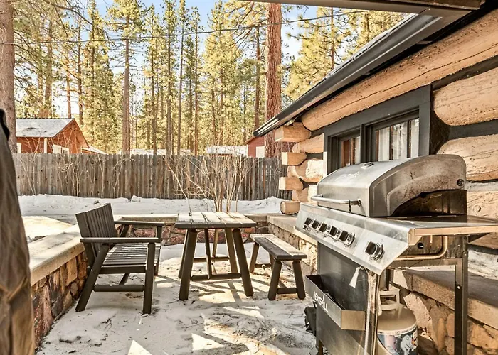 The Hideaway Big Bear | A Historic Log Cabin