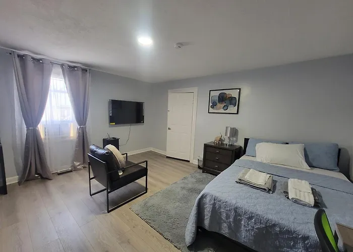 Room In Newark Near Ewr & Nyc