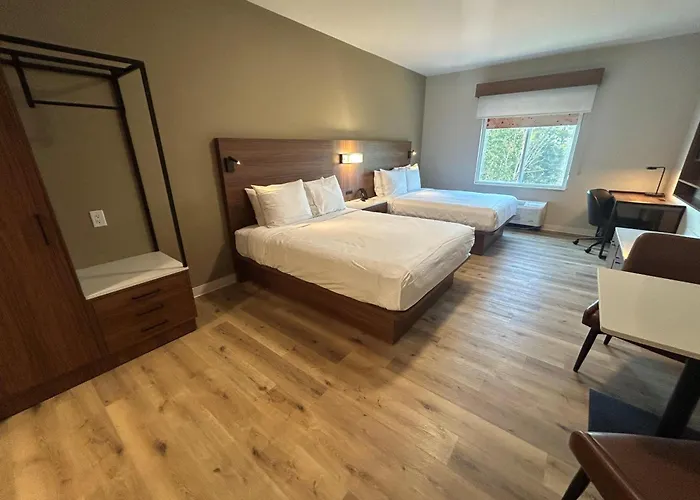@Home By Best Western Mcdonough Atlanta South
