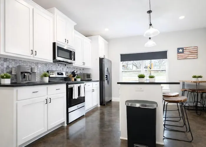 265 Bentwood 3Br
