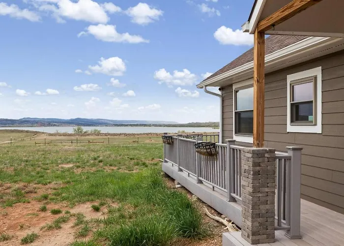 The Angostura Cabin