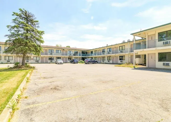 Suburban Studios South Bend Notre Dame Area