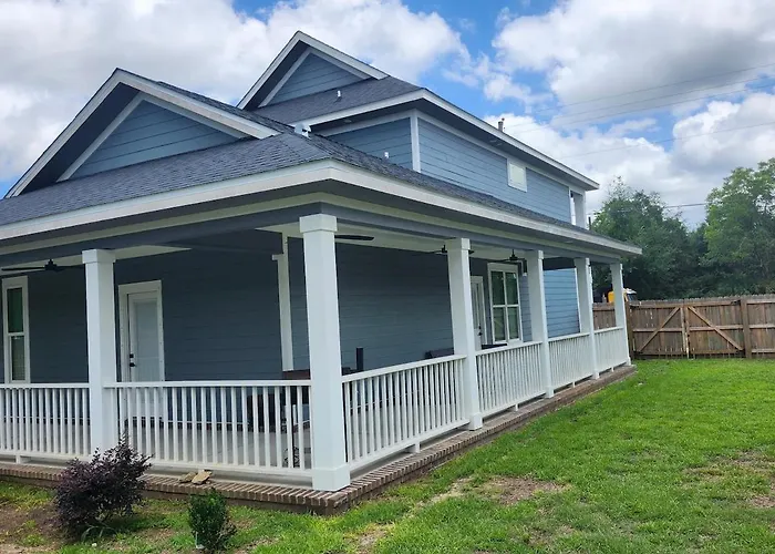 Blackwater River Retreat