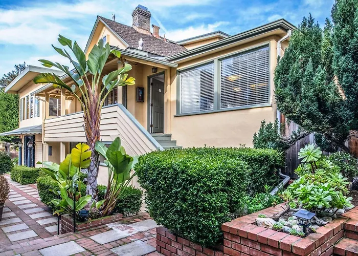 3798 Cedar Place