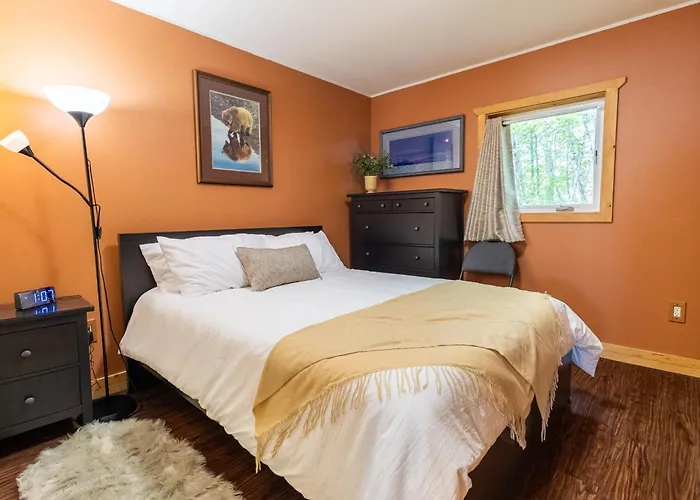 Alaska Adventures Lodge