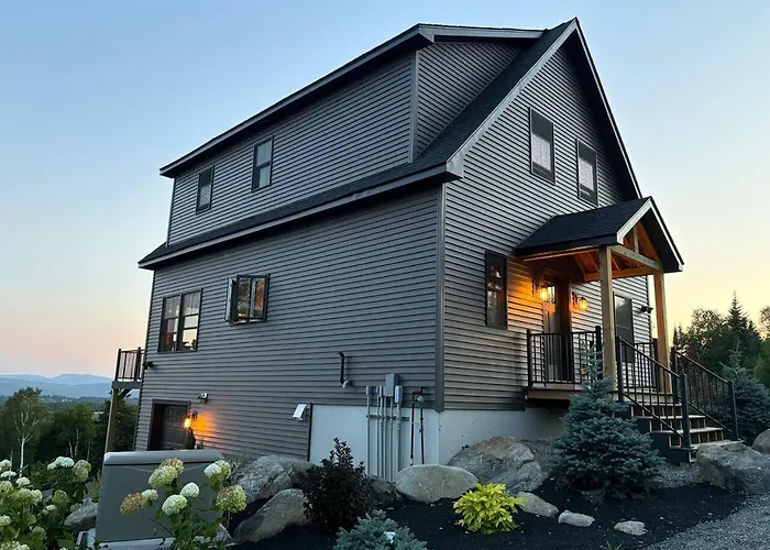 Mountain/Lake Views Close Saddleback Sleeps 9