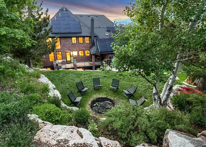 Luxury Mountain Retreat