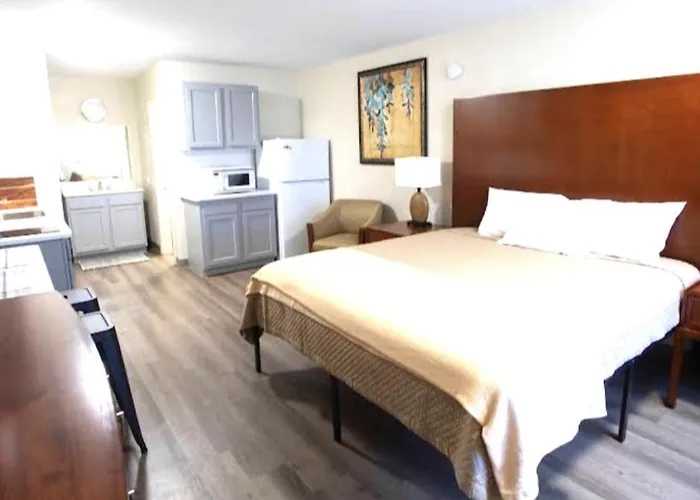 Daybreak Suites Extended Stay