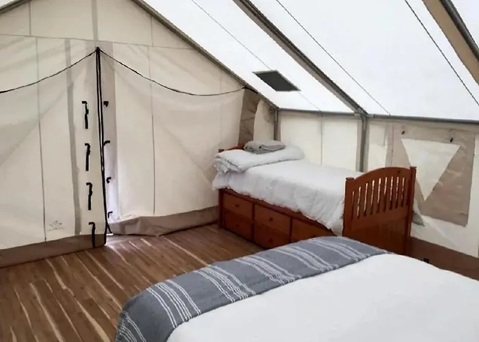 Spacious Safari Tent Rental Ideal For Glamping Near Nyc