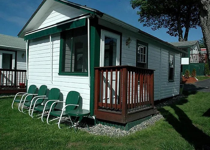 Unique Cottage Rental With Lovely Waterfront Views In New Hampshire