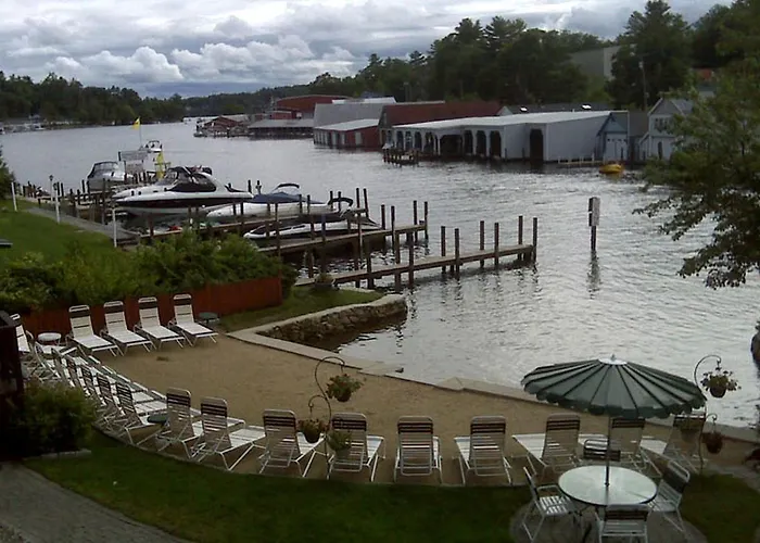Waterfront Cottage Rental Overlooking Lake Winnipesaukee On Weirs Beach, New Hampshire