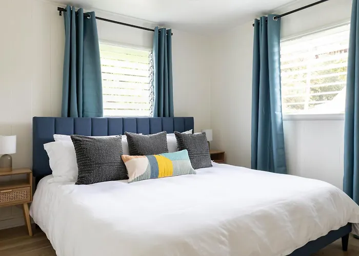Serene Lanikai House Near The Beach Woutdoor Bbq Close To Shopping Center
