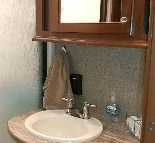 Spacious Caravan Rental For A Unique Vacation In Tennessee