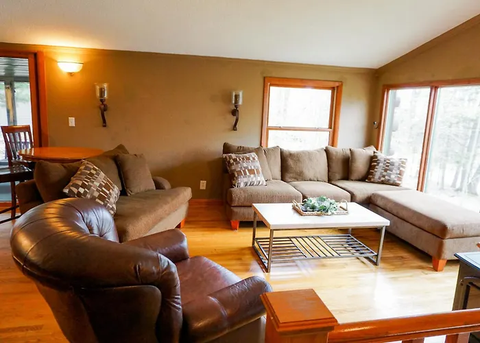 Rib Mountain Cabin