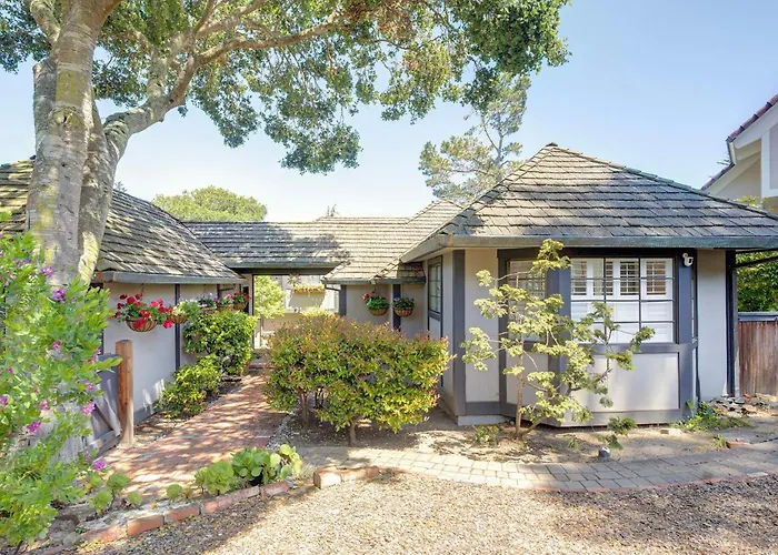 3937 Trailside Retreat