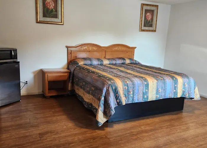 Budget Inn