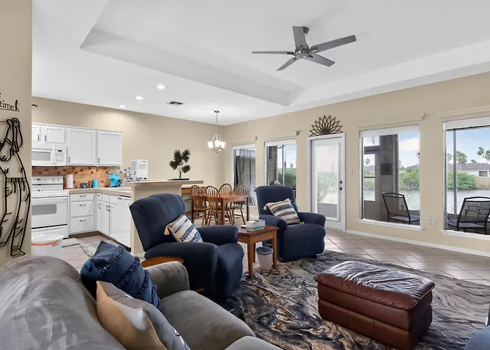 Laguna Vista Lakefront Retreat 2Br Sleeps 6 Townhouse