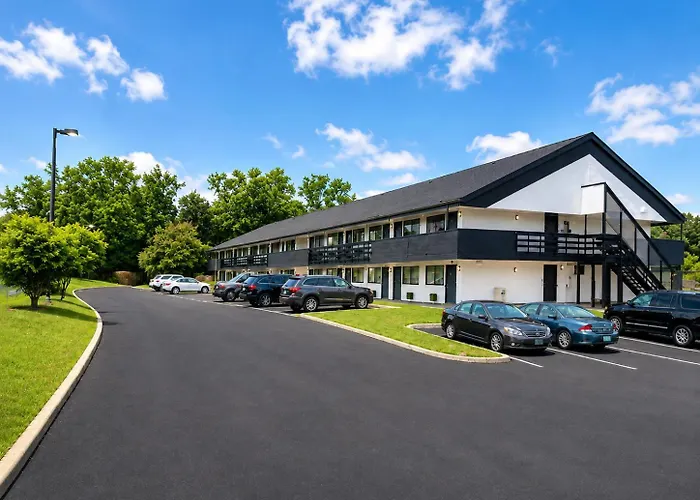 Cranberry Park Hotel