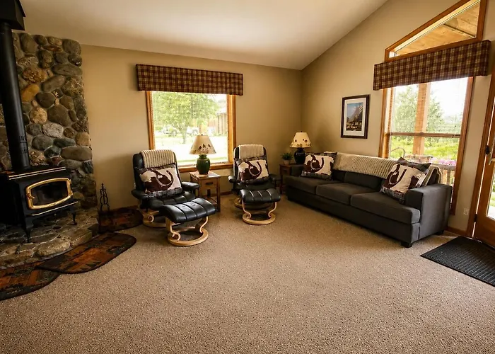 Rodeo Ridge Ranch Cabin