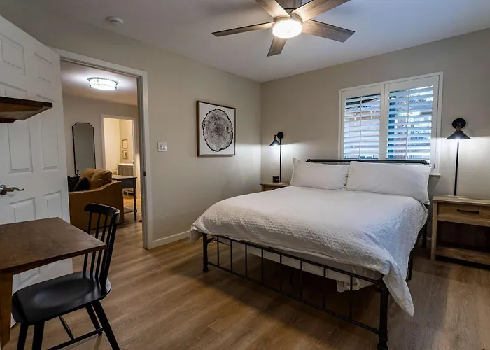Tahoe Pines Retreat