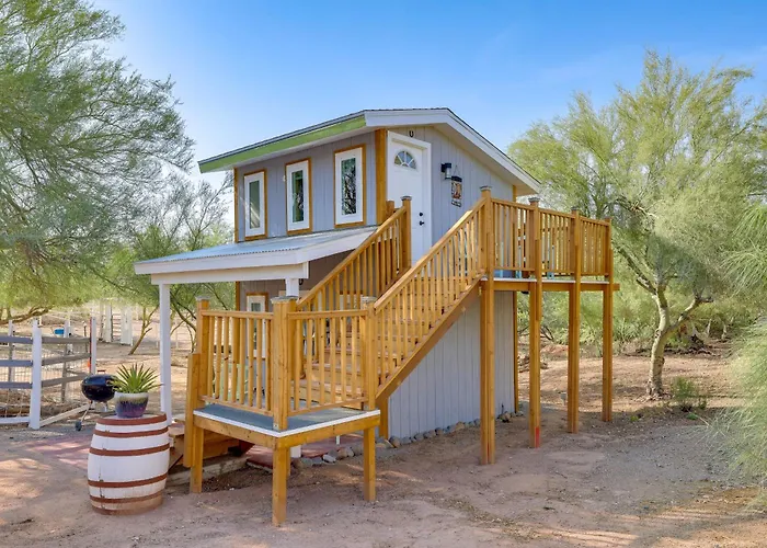 Brand New Casita By Superstition Mtns: Patio