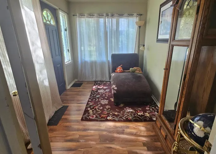 Serene 4 Bedroom House With Ac