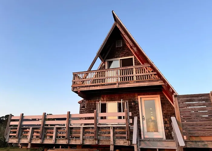 Heron'S Landing, Waterfront 3 Bdrm Home