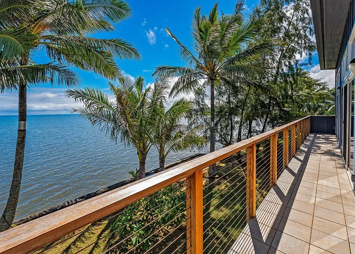 Oceanfront Gem In The Beautiful Kaneohe Dream Home Paradise Family Retreat