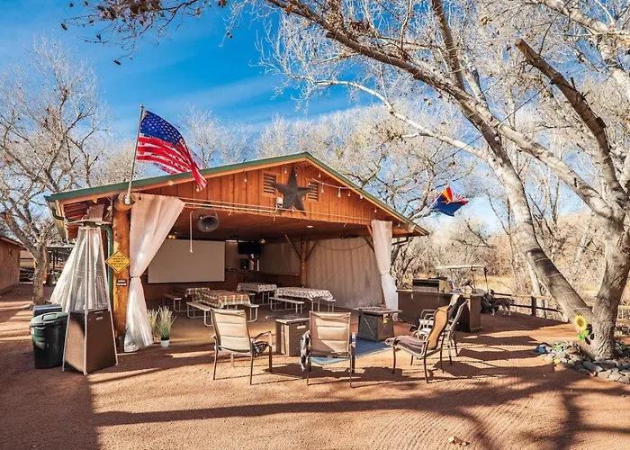 Cozy Creekside Cabin 90 Near Fossil Creek