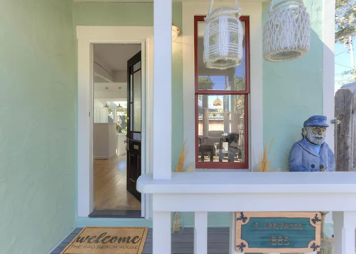3943 Rad Beach House