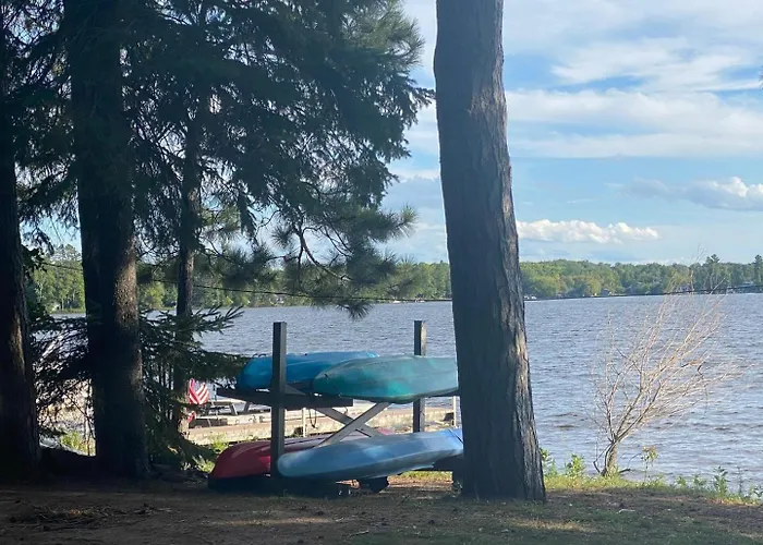 "The Beach House” On Lake Amnicon. Pet Friendly!