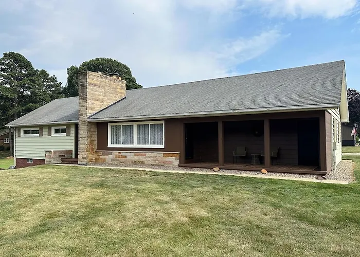 Private Suite In North Canton