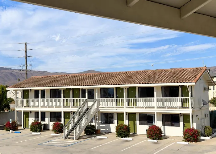 Motel 8 Soledad