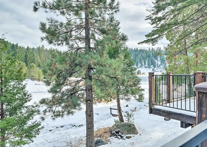 Fish, Hike, Ski & Play! Pinecrest Getaway